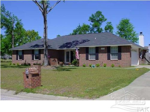 5162 Goshawk Dr, Milton, FL, 32570-5018 | Card Image