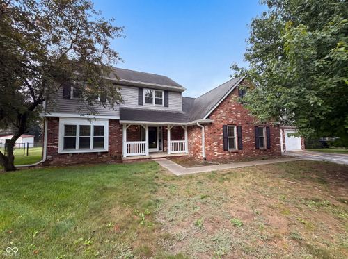 8005 Edgewood Ct, Plainfield, IN, 46168-8004 | Card Image