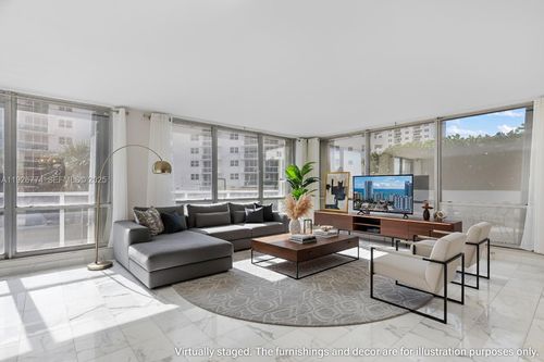 apt-208s-2751 S Ocean Dr, Hollywood, FL, 33019-2716 | Card Image