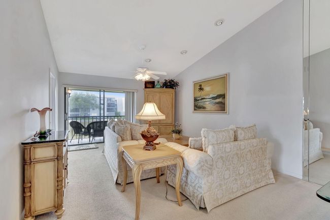 APT-201 - 7618 Tahiti Ln, Condo with 3 bedrooms, 2 bathrooms and null parking in Lake Worth FL | Image 13