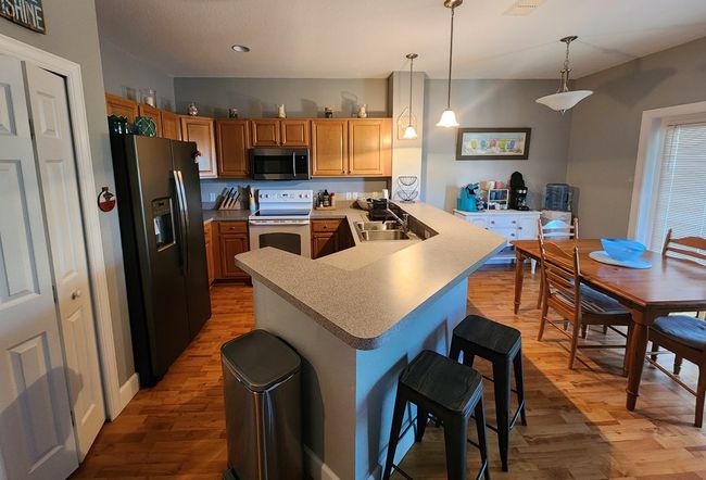 E203 - 245 E 3rd Ave, Condo with 2 bedrooms, 2 bathrooms and null parking in Horseshoe Beach FL | Image 7