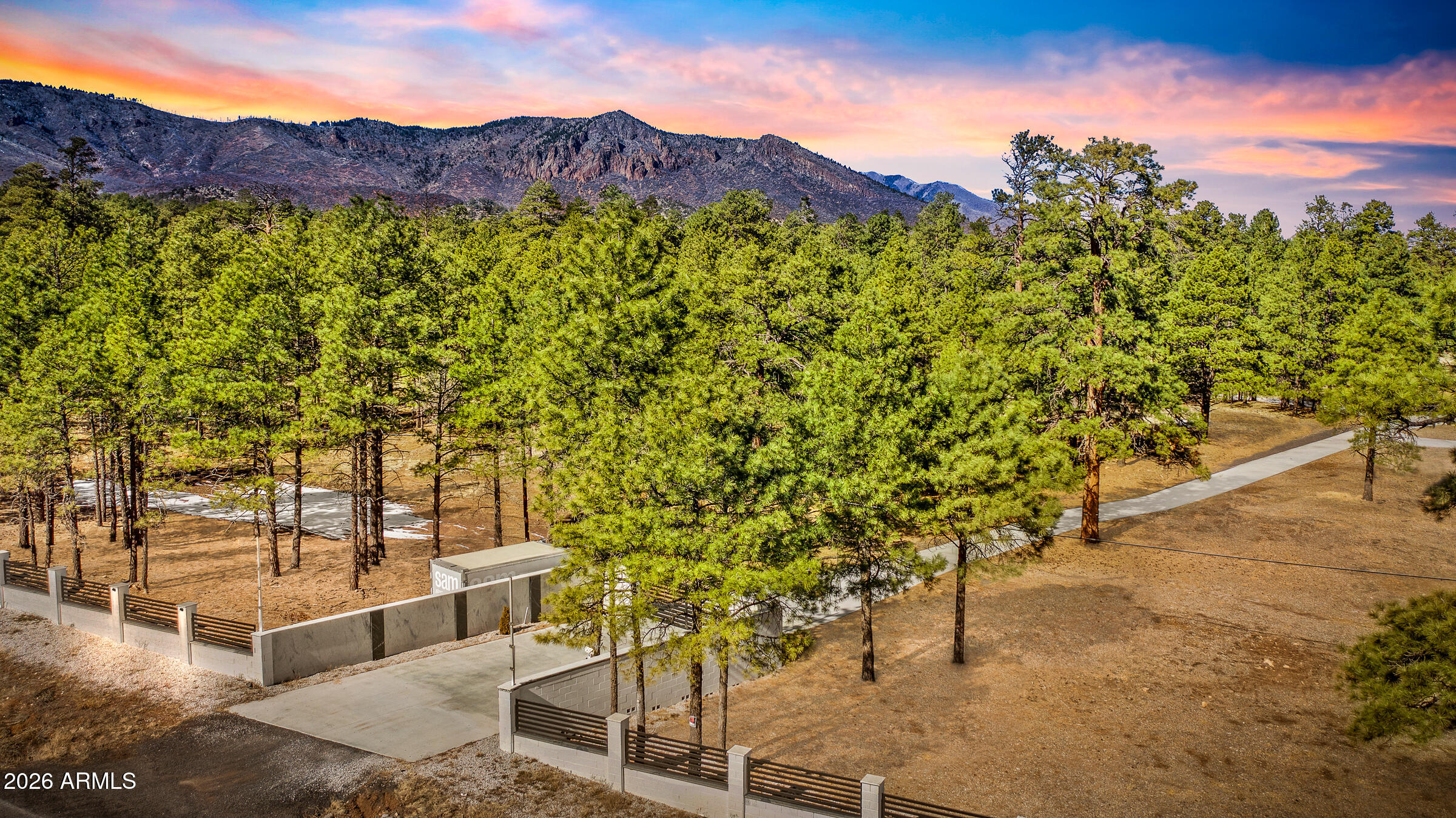 Land in Flagstaff