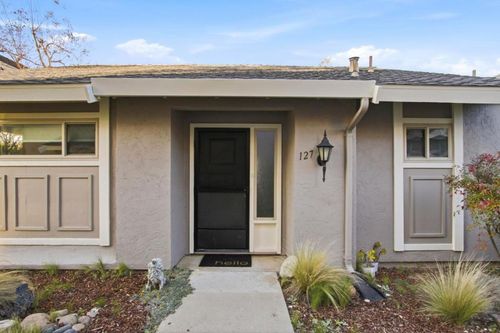 127 Milmar Way, Los Gatos, CA, 95032 | Card Image