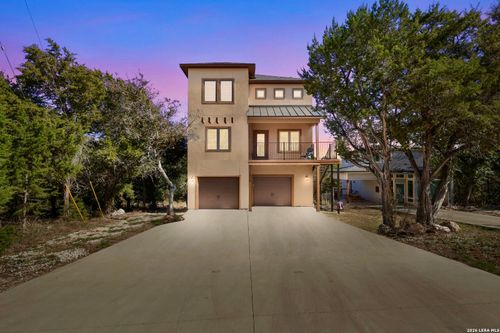 1216 Canyon Lake Dr, Canyon Lake, TX, 78133-4988 | Card Image
