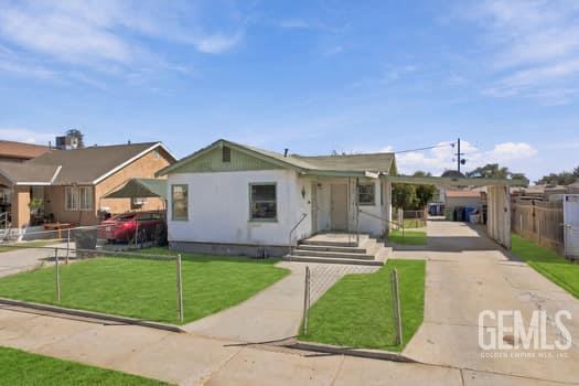 Residential in Shafter 3