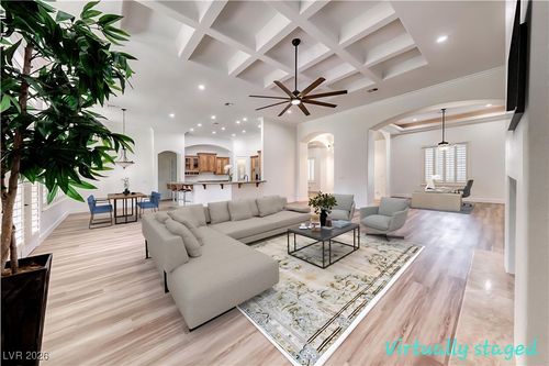 211 Viewmont Dr, Henderson, NV, 89015-7733 | Card Image