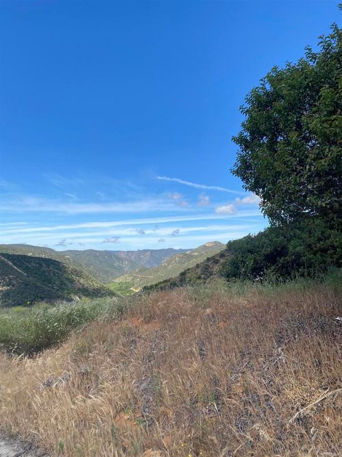 0 La Cresta Highlands Circle, Murrieta, CA, 92562 | Card Image