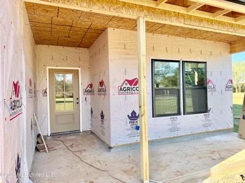 6685 Caraway Road, Moss Point, MS, 39562 | Card Image