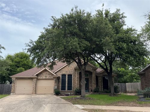 8001 Tallyho Trl, Austin, TX, 78729-6462 | Card Image