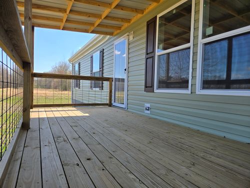 138 Split Rock Trl, Paris, TN, 38242-5991 | Card Image