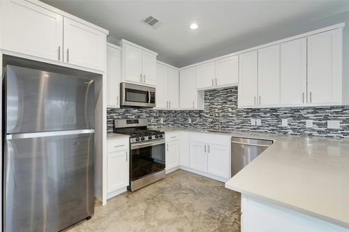 b-6902 Carver Ave, Austin, TX, 78752-3213 | Card Image