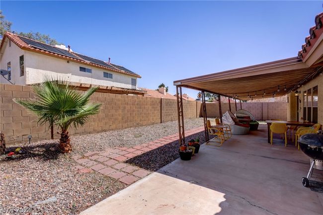 223 Comanche Place, House other with 3 bedrooms, 2 bathrooms and null parking in Henderson NV | Image 6