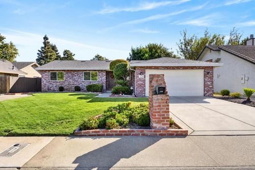 7219 Harbor Light Way, Sacramento, CA, 95831 | Card Image