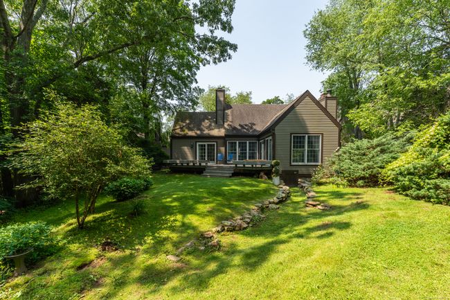 42 Long Hill Farm, Condo with 2 bedrooms, 3 bathrooms and 4 parking in Guilford CT | Image 33