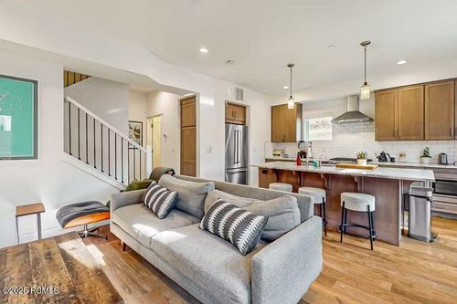 8249 N Sandalwood Ln, Park City, UT, 84098-1410 | Card Image