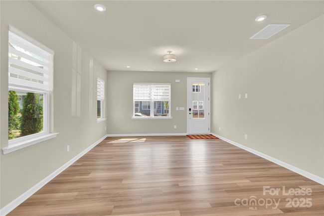 61 - 5850 Strathmore Ct, Townhouse with 4 bedrooms, 3 bathrooms and null parking in Charlotte NC | Image 5