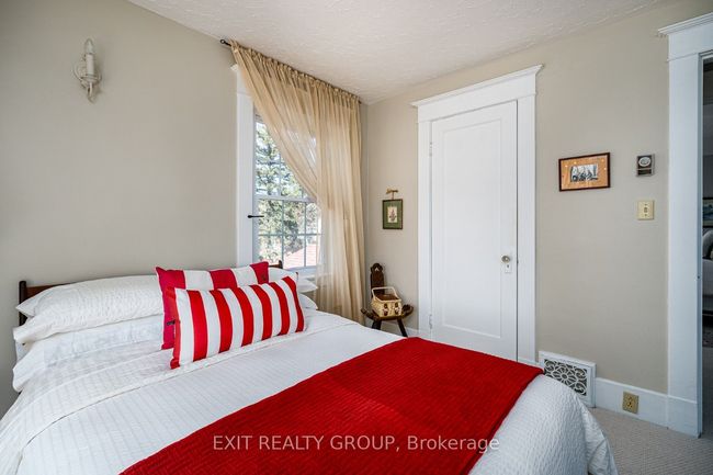 459 Moira St, House other with 4 bedrooms, 3 bathrooms and 3 parking in Tweed ON | Image 27