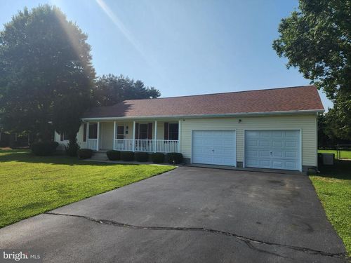 186 Bloomfield Dr, HARRINGTON, DE, 19952-2560 | Card Image