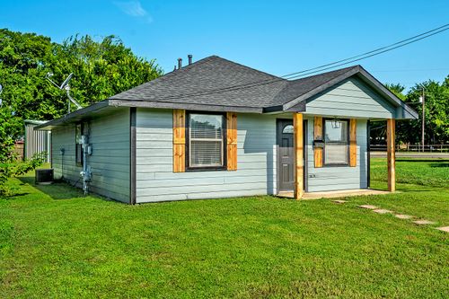 505 15th St, Honey Grove, TX, 75446-1749 | Card Image