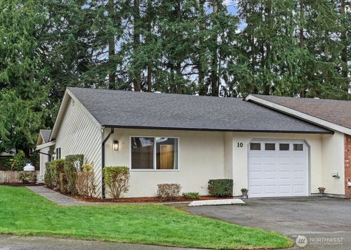 apt-10-8405 55th Ave Ne, Marysville, WA, 98270-3158 | Card Image