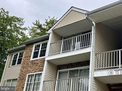 70 Mulberry Ct, Hamilton, NJ, 08619-4618 | Card Image