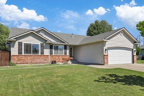 6416 W W Sundance Dr, Spokane, WA, 99208 | Card Image