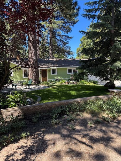 31671 Luring Pines Dr, Running Springs, CA, 92382 | Card Image
