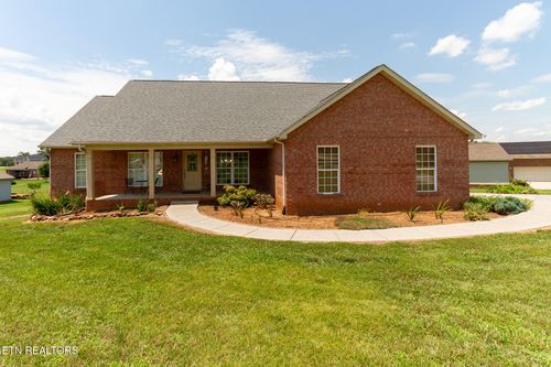 602 Yellow Rose Ln, Maryville, TN, 37803-8102 | Card Image
