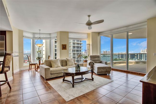 2101 - 6000 Island Blvd, Condo with 5 bedrooms, 5 bathrooms and null parking in Aventura FL | Image 13