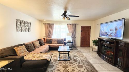 4033 W Berridge Ln, Phoenix, AZ, 85019-1606 | Card Image