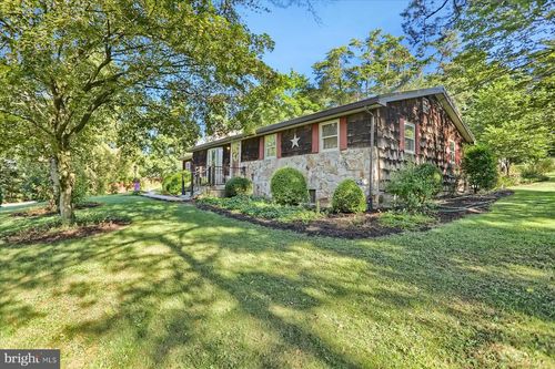 348 Walbash Rd, Mifflinburg, PA, 17844-7550 | Card Image