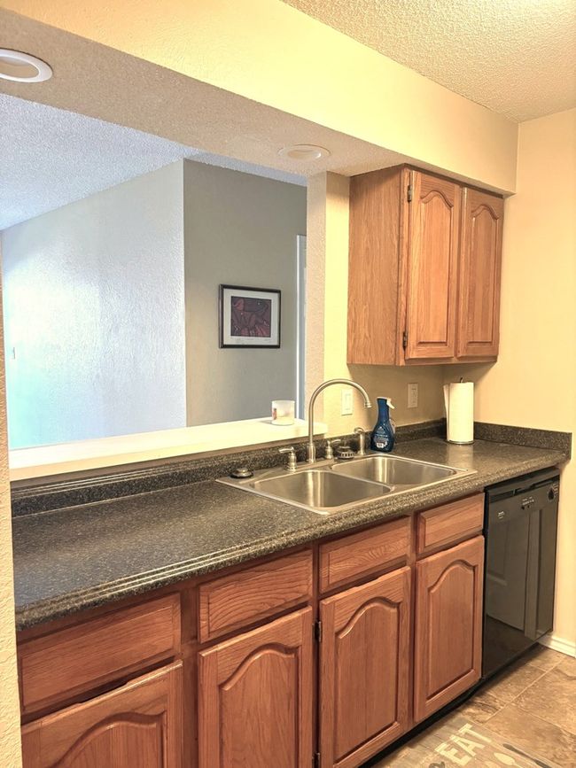 APT-235 - 3316 Caldera Blvd, Condo with 1 bedrooms, 1 bathrooms and 1 parking in Midland TX | Image 8