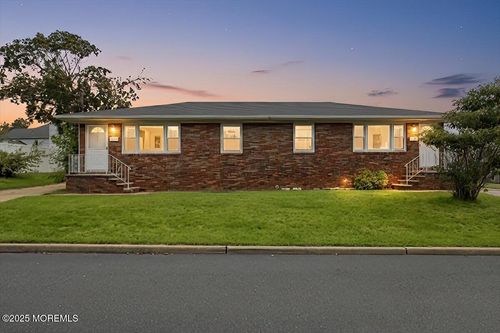 333 Midland Ave, South Amboy, NJ, 08879-2210 | Card Image