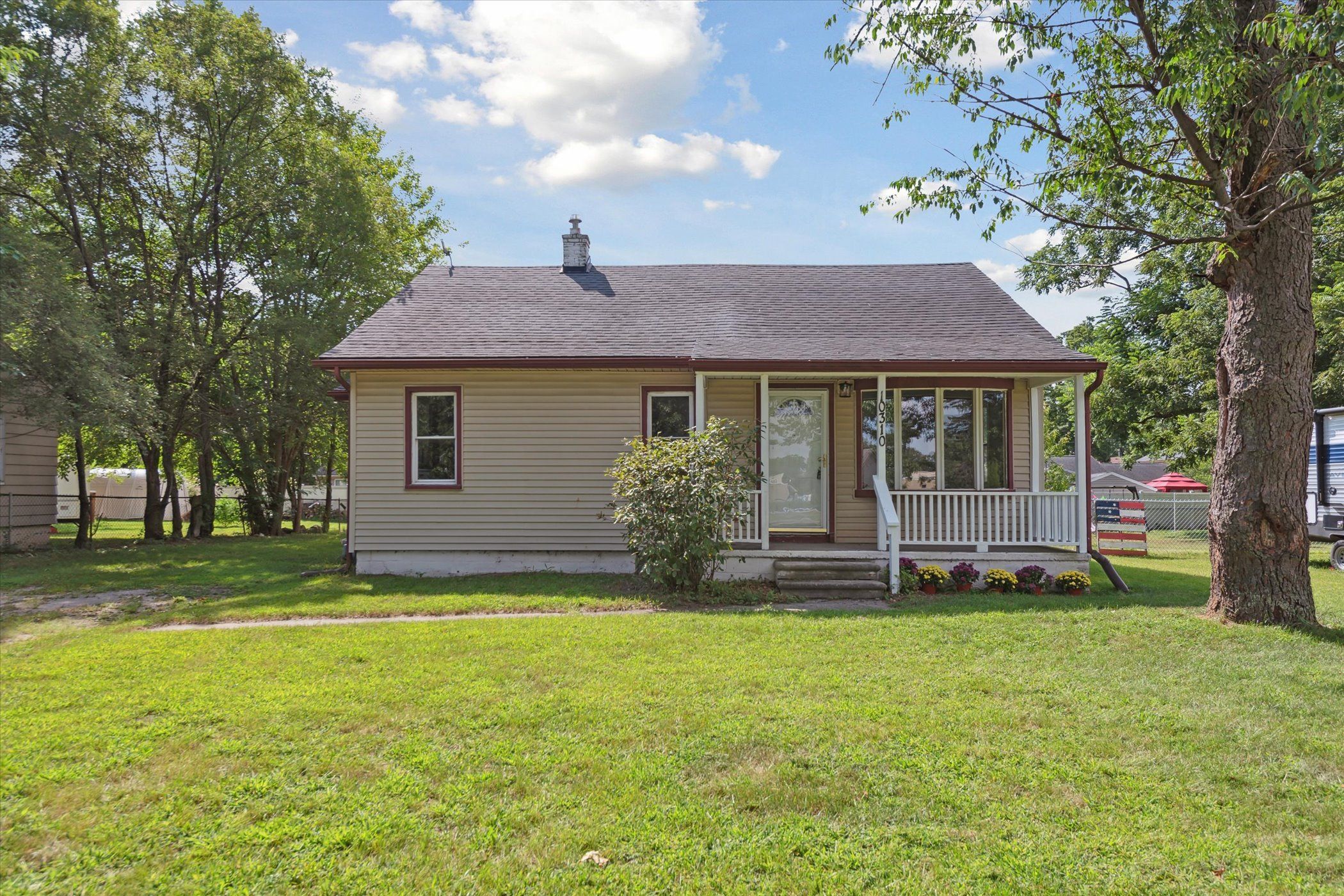 Sterling St, Romulus, MI 48174