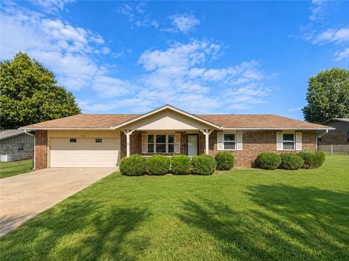 1903 Jean St, Springdale, AR, 72762-5927 | Card Image