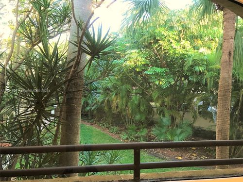 1-3564 Magellan Cir, Aventura, FL, 33180-3710 | Card Image