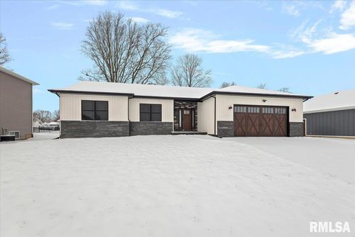 47 Durbin Ter, Chatham, IL, 62629-1287 | Card Image