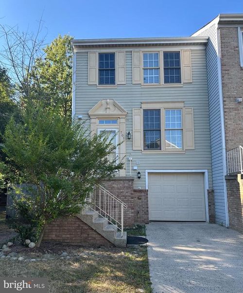 701 Herndon Woods Ct, Herndon, VA, 20170-5136 | Card Image
