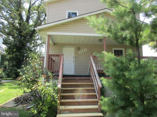 3317 Devonshire Dr, BALTIMORE, MD, 21215-3806 | Card Image