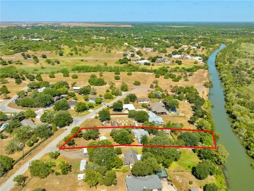 3878 N Riverview Dr, Robstown, TX, 78380-5830 | Card Image