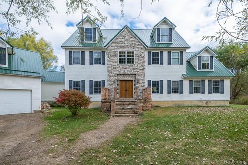 6802 Booth Rd, North Branch, MI, 48461-9787 | Card Image