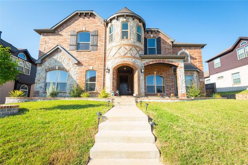 4425 Avocet Cir, Garland, TX, 75043-2551 | Card Image