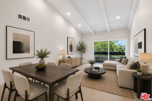 e-4313-2700 Cahuenga Boulevard, Los Angeles, CA, 90068 | Card Image