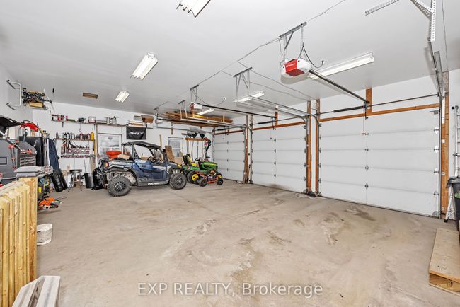 155 Wilbert Cox Dr, House other with 5 bedrooms, 4 bathrooms and 9 parking in Carp ON | Image 36