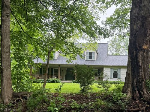 11165 Peck Rd, Mantua, OH, 44255-9253 | Card Image