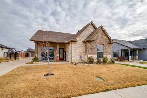 612 Adeline Dr, Burleson, TX, 76028-0127 | Card Image