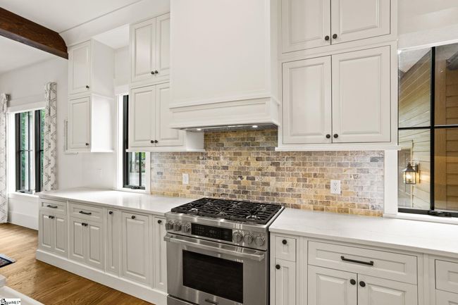 7873 Glassy Ridge Rd, House other with 4 bedrooms, 4 bathrooms and 2 parking in Landrum SC | Image 18