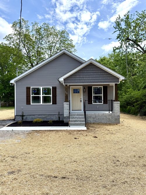 310 Spring St, Wartrace, TN, 37183-2013 | Card Image