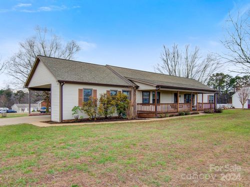 9566 Wilson Road, Hildebran, NC, 28637 | Card Image