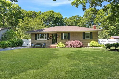 47 Forrestall Dr, Mastic, NY, 11950-1423 | Card Image